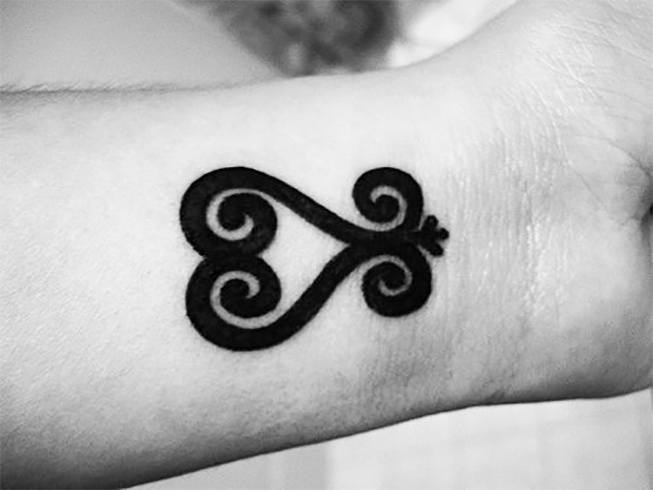 Ihre symbole tattoo und bedeutung Armband Tattoo