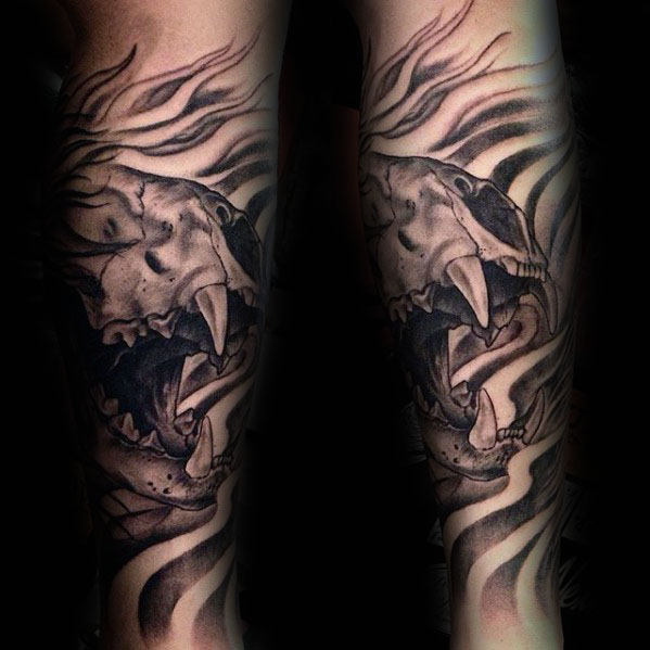 loewe schaedel tattoo 37