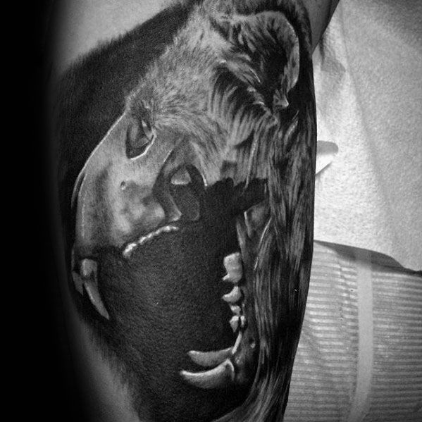 loewe schaedel tattoo 81