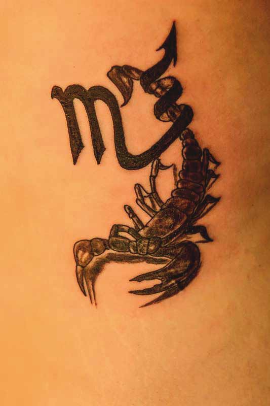 Skorpion-Sternzeichen-Tattoo 125