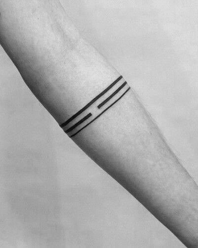 schwarze Armband-Tattoo 39