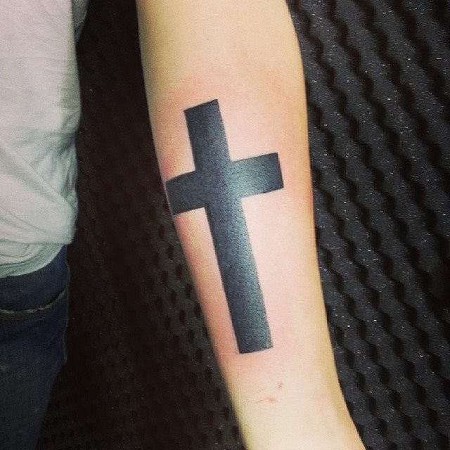 cross tattoo 01