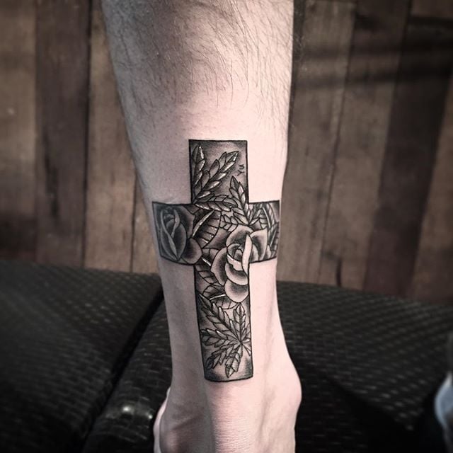 cross tattoo 115