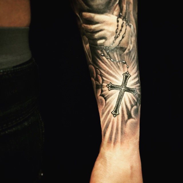 cross tattoo 127