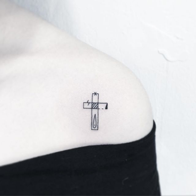 cross tattoo 49