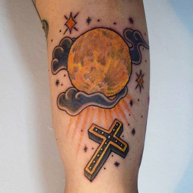cross tattoo 61