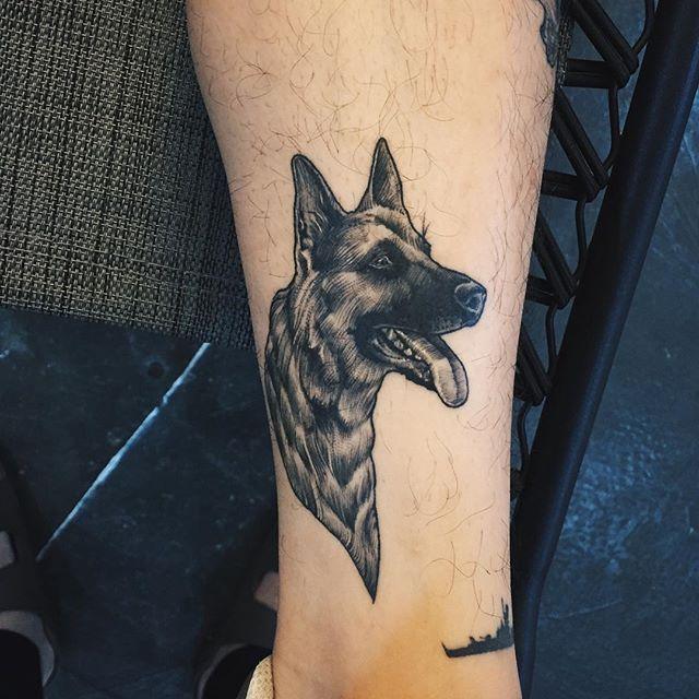 dog tattoo 125