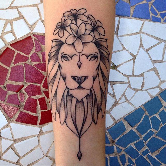 lion tattoo 105