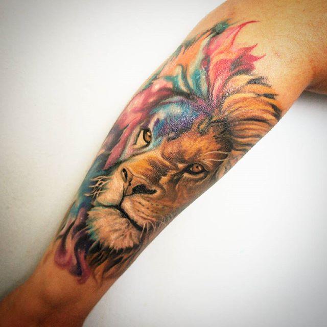 lion tattoo 119