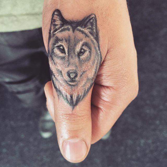 wolf tattoo 95