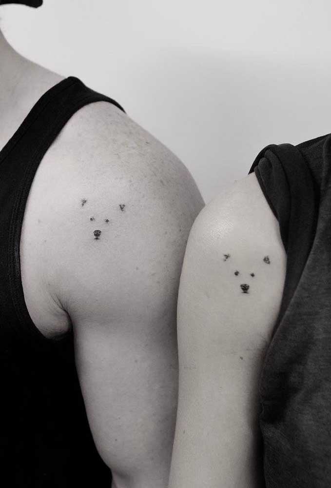 tatuaje en el hombro 261