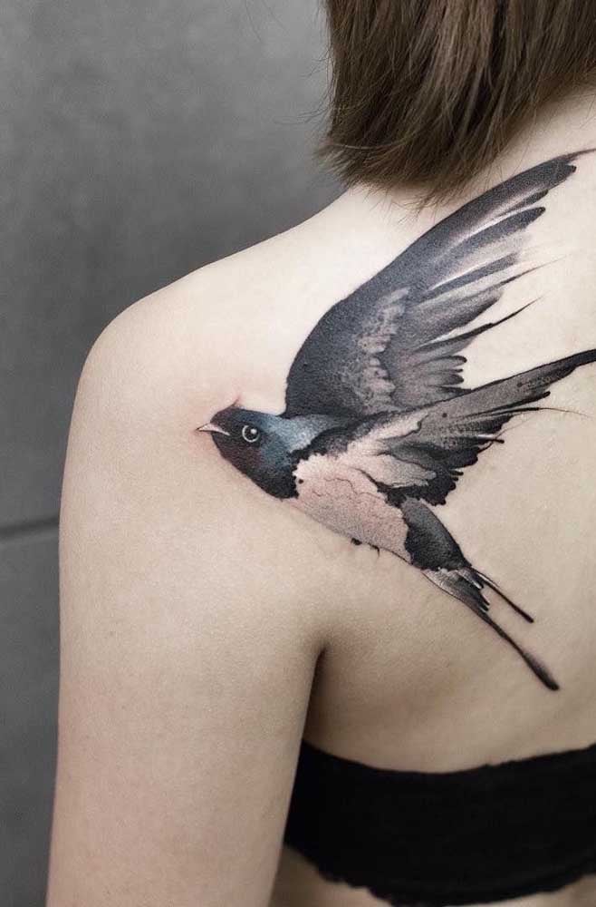 tatuaje en el hombro 331