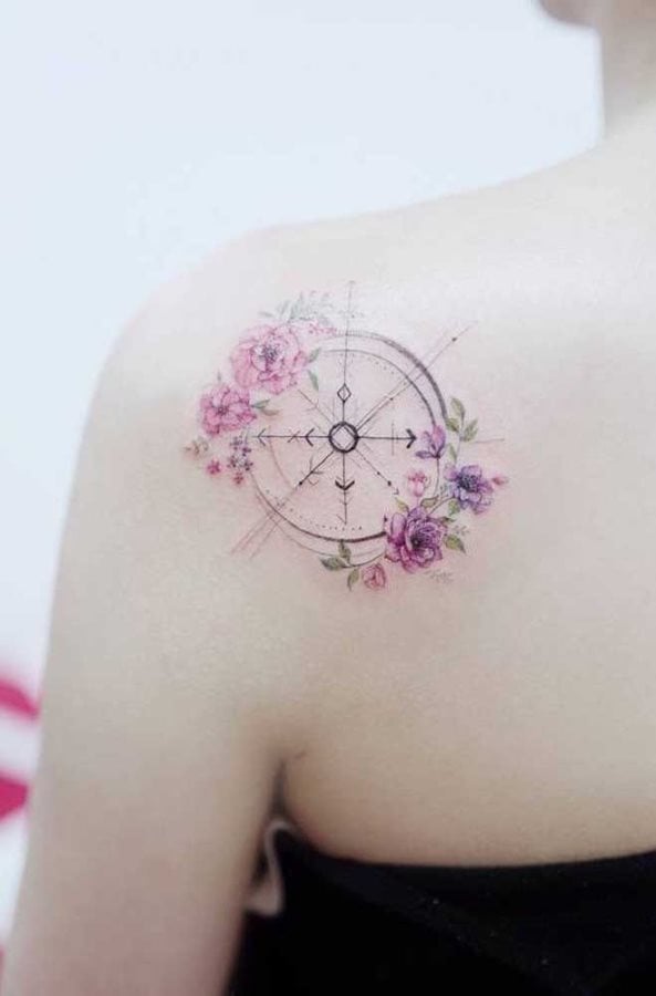 tatuaje en el hombro 391