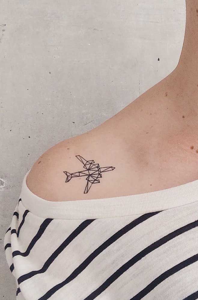 tatuaje en el hombro 451