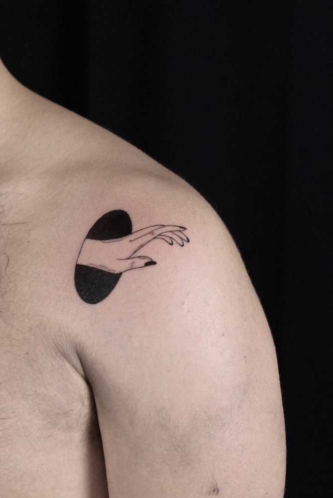 tatuaje en el hombro 491
