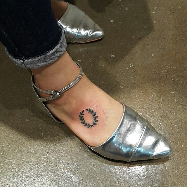 tatuaje en el pie 181