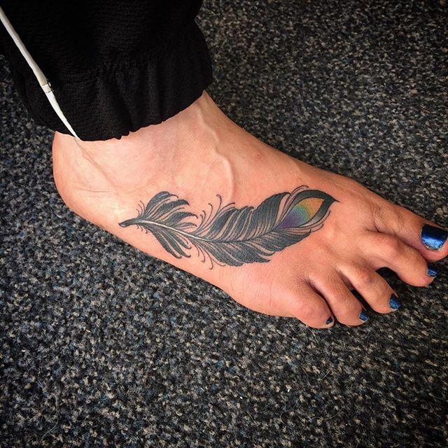 tatuaje en el pie 551