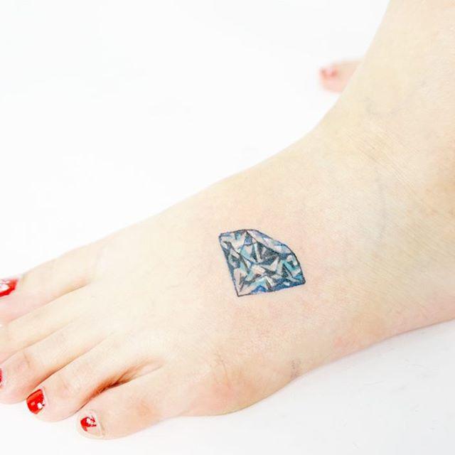 tatuaje en el pie 931