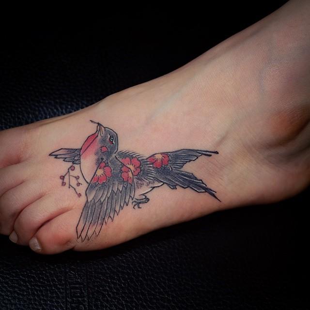 tatuaje en el pie 971