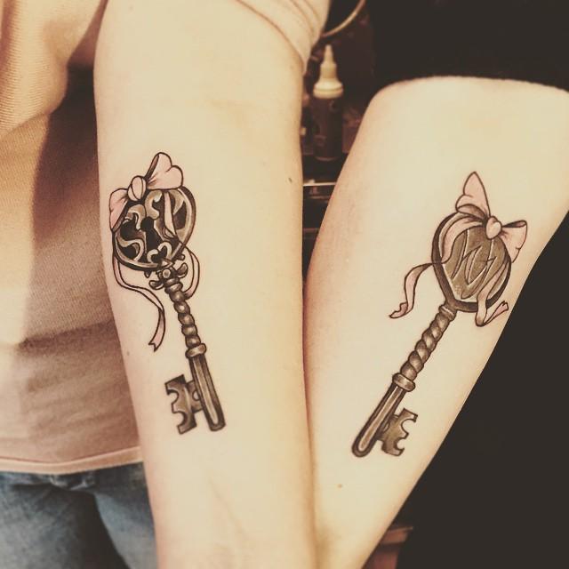 tatuaje mejores amigos 681