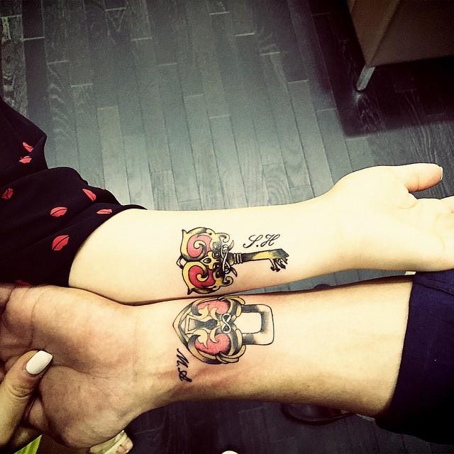 tatuaje pareja de novios 111
