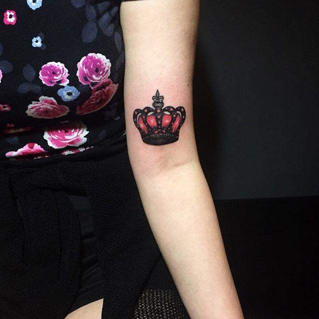 tatuaje corona 351