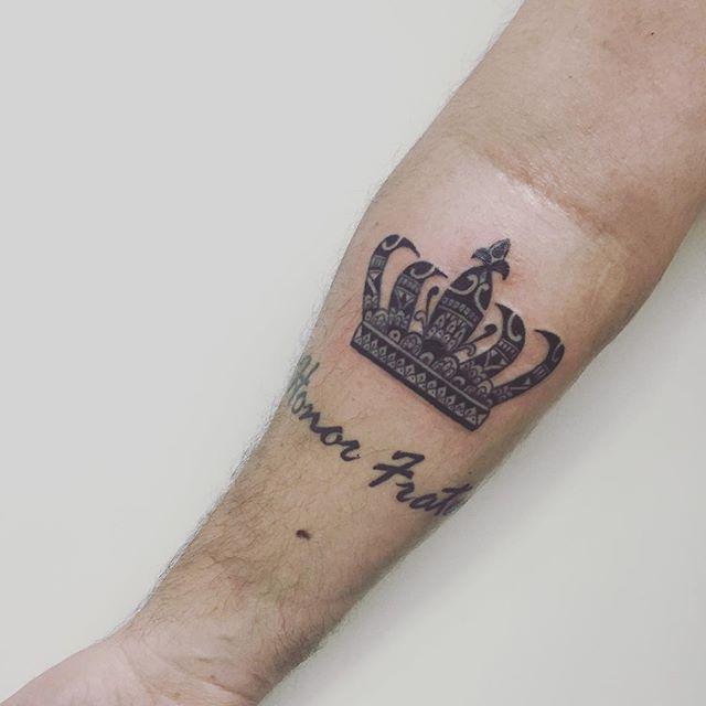 tatuaje corona 481