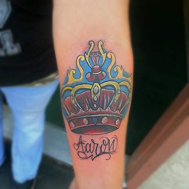 tatuaje corona 61
