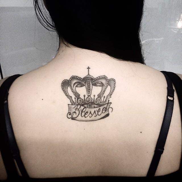 tatuaje corona 721