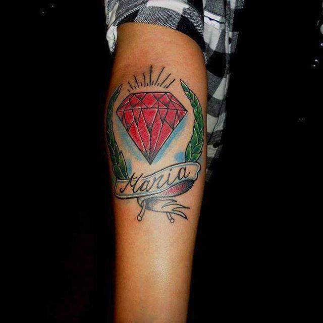 tatuaje diamante 251