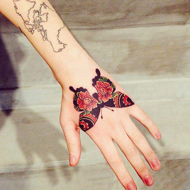 tatuaje mariposa 191