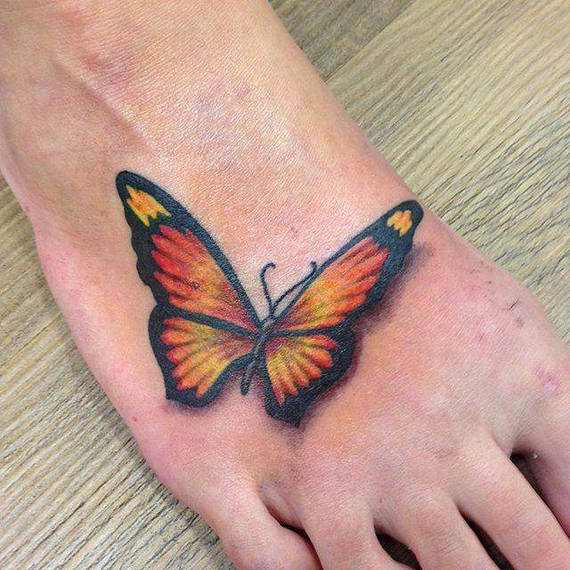 tatuaje mariposa 371
