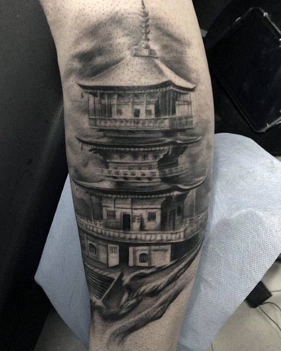 tatuaje pagoda 112