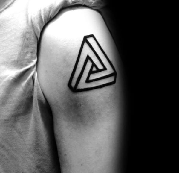 tatuaje triangulo penrose 108