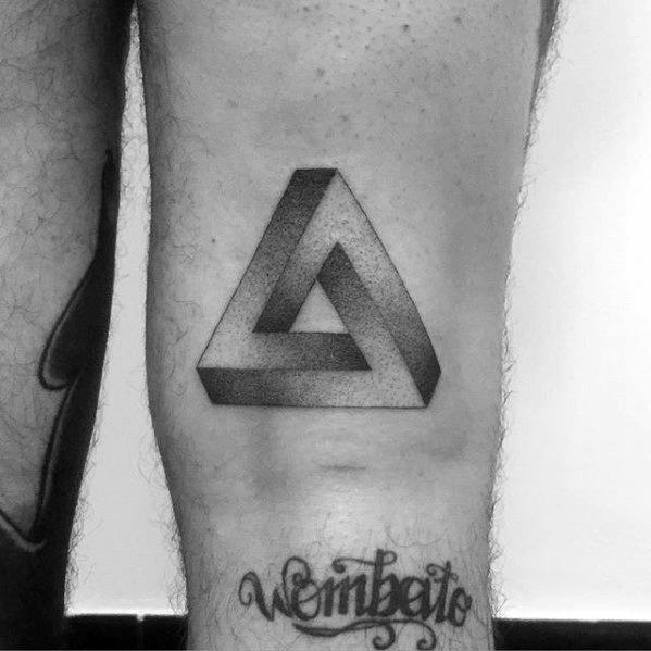 tatuaje triangulo penrose 20
