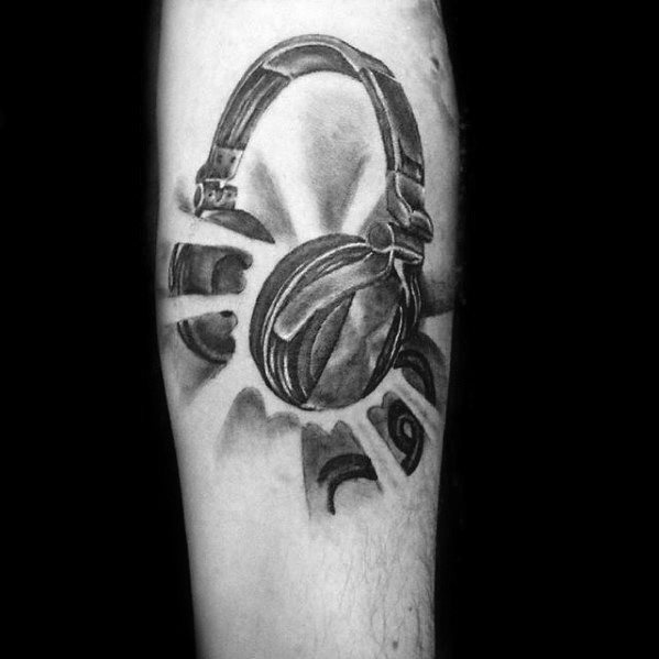 tatuaje cascos auriculares 24