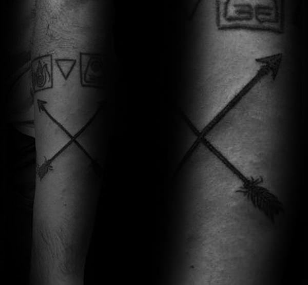 tatuaje flecha 147