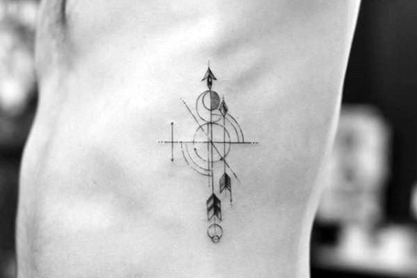 tatuaje flecha 156