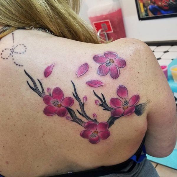 tatuaje flor de cerezo 148
