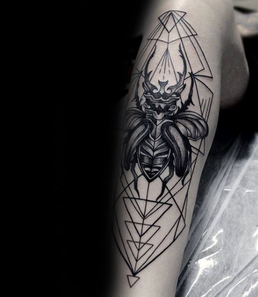tatuaje escarabajo 100