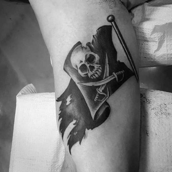 tatuaje bandera pirata 20