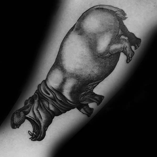 tatuaje hipopotamo 44