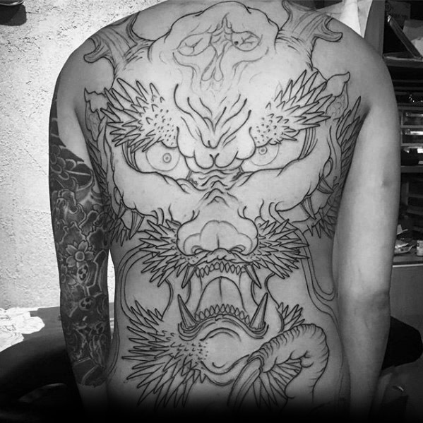 tatuaje calavera dragon 18