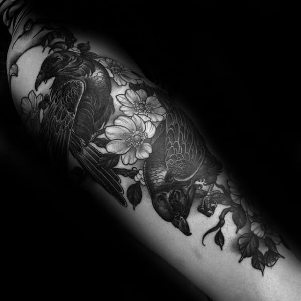 tatuaje cuervos Hugin Munin 112