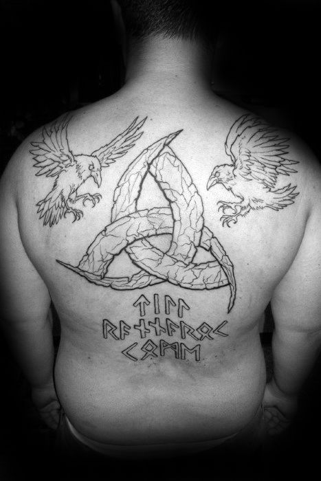 tatuaje cuervos Hugin Munin 42
