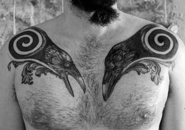 tatuaje cuervos Hugin Munin 86