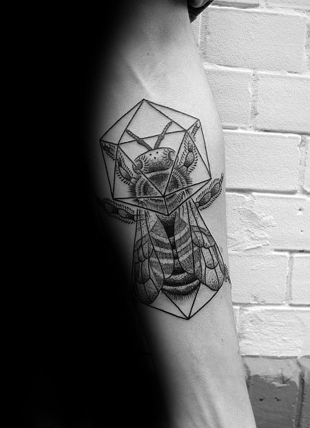 tatuaje icosaedro 62