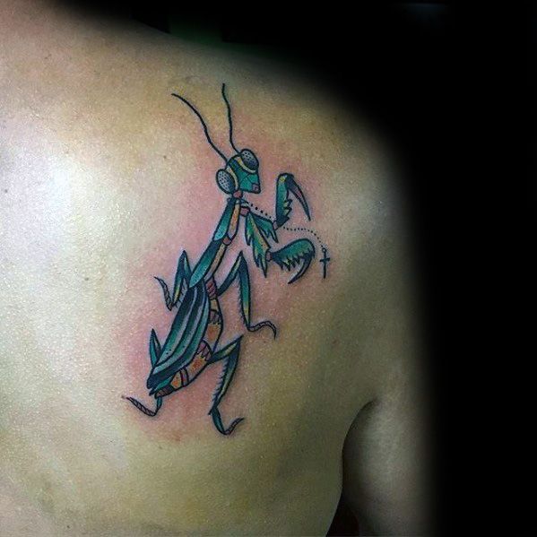 tatuaje mantis religiosa 38