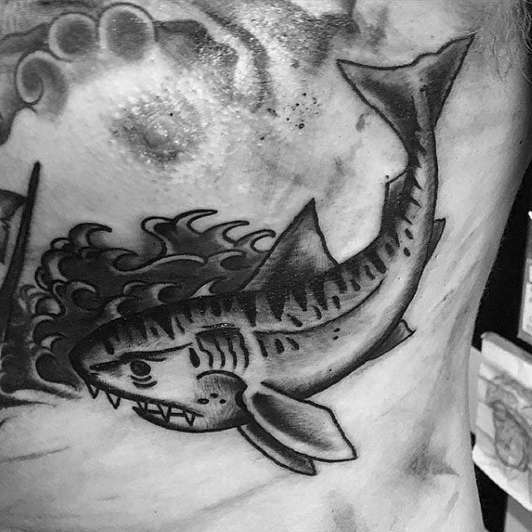 tatuaje tiburon tigre 06