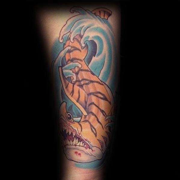 tatuaje tiburon tigre 16